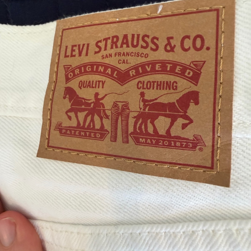 Levi's White Mini Skirt